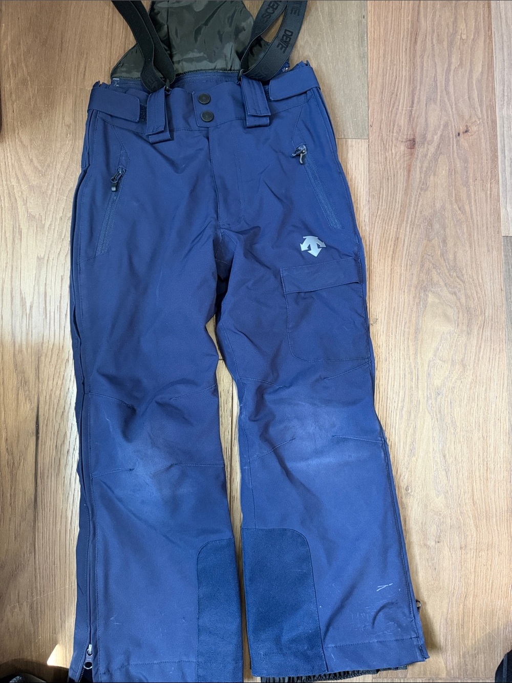 Descente Navy and Black Junior Ski Jacket